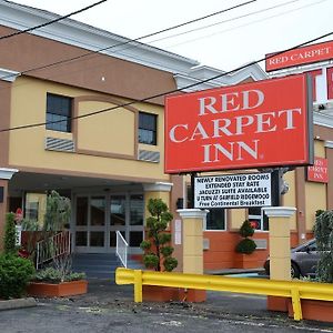 Red Carpet Inn Elmwood