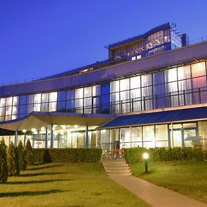 Bellevue Park Hotel Riga with FREE Parking